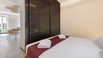 1 bedroom, iron/ironing board, free WiFi, bed sheets