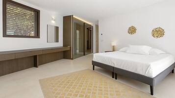 1 slaapkamer, een bureau, een strijkplank/strijkijzer, gratis wifi