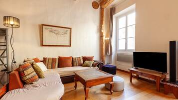 Televisión y estéreo