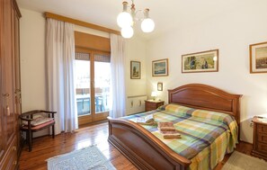 2 bedrooms, iron/ironing board, free WiFi - Nice apartment in Sovramonte with WiFi (Sovramonte)