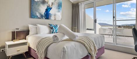 2 habitaciones, escritorio, wifi y ropa de cama