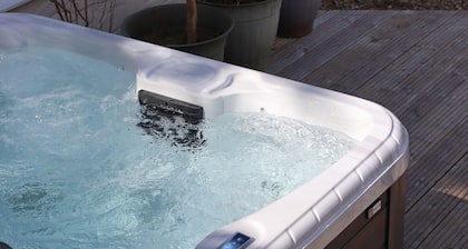 Croft House - a house that sleeps 10 guests in 5 bedrooms