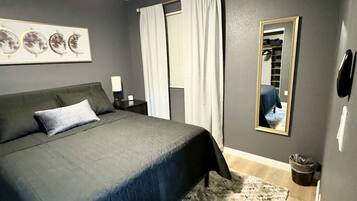 3 bedrooms, desk, iron/ironing board, WiFi