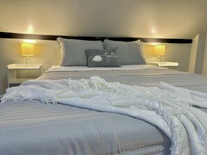 1 bedroom, desk, iron/ironing board, free WiFi