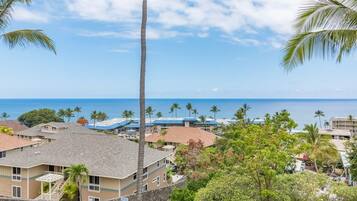 Condo, 1 King Bed (Kona Mansions#309) | Exterior