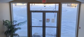 Misty Mountain Inn & Suites