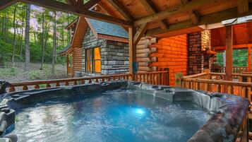 Bañera de hidromasaje exterior