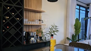酒吧（店内）