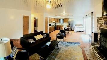 TV connectée, cheminée