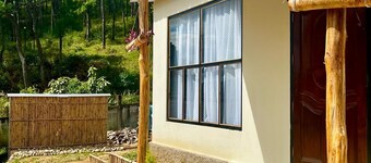 Cozy standalone modern Cottage in Shillong, India. Very well connected