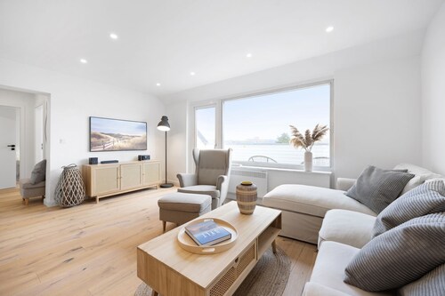 Lykke - Hochwertige Modern-skandinavische Ferienwohnung mit Balkon