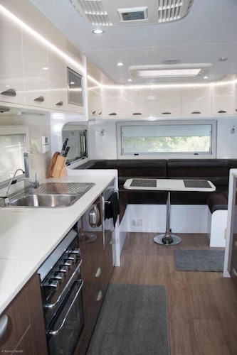 Longford Riverside Caravan Park