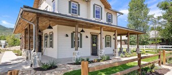 Historic Midway Farmhouse
