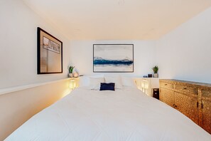 2 quartos, acesso à internet, roupa de cama