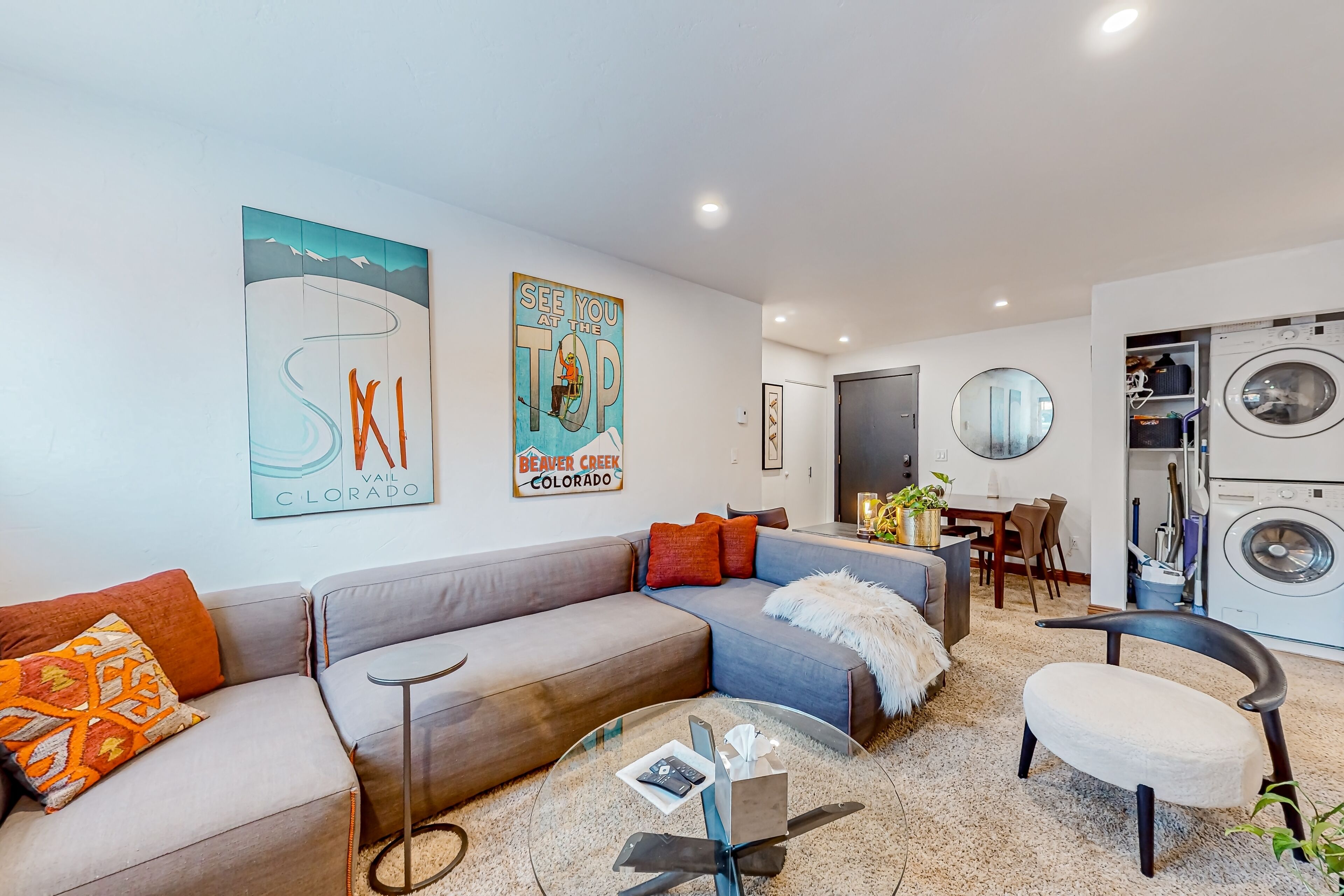 Téléviseur, foyer, bureau