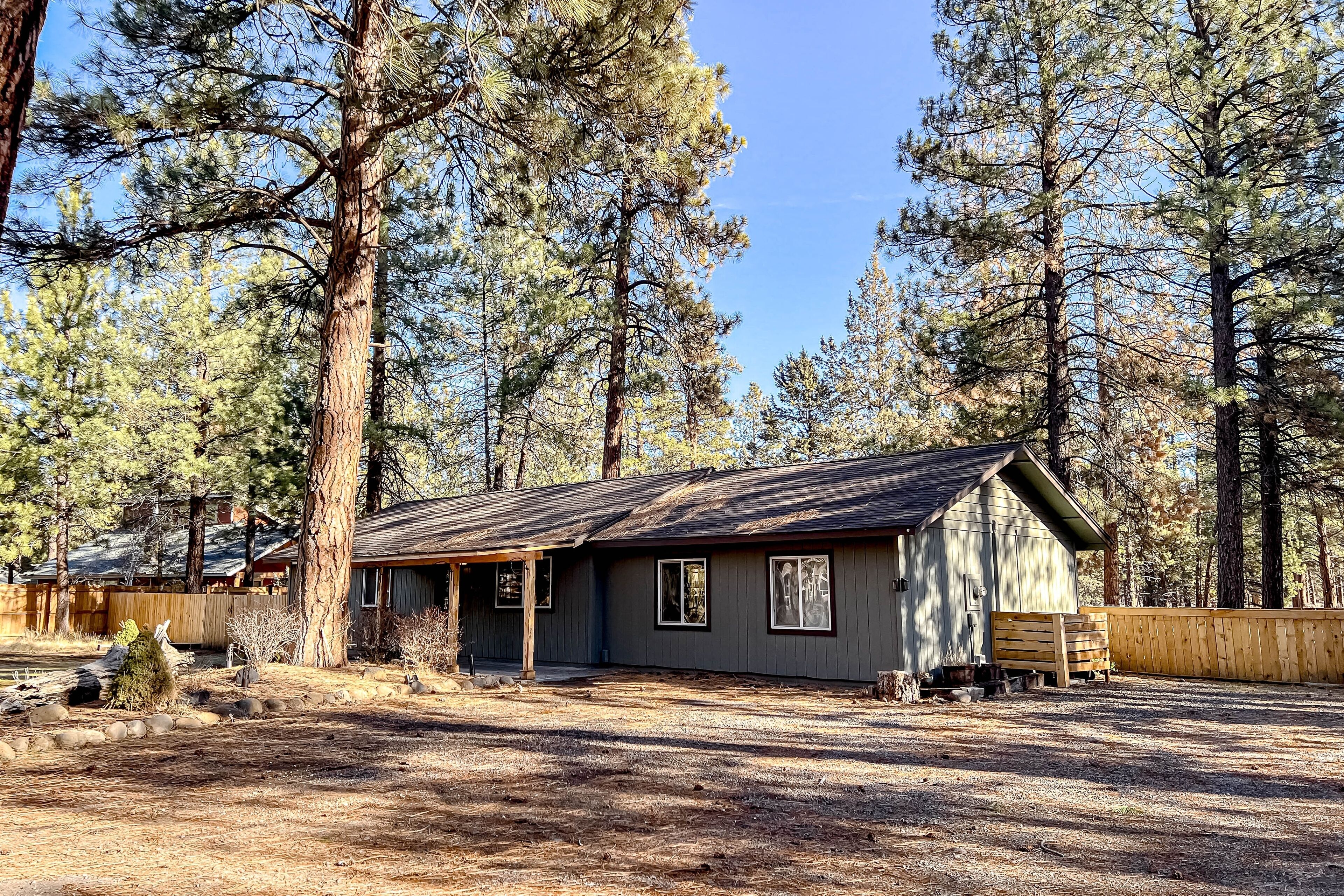 Forest-side home with AC, private hot tub, shared pool, & tennis - dog-friendly
