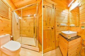 Luxury Cottage | Bathroom