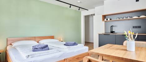 1 habitación, wifi gratis y ropa de cama