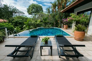 2 outdoor pools, sun loungers