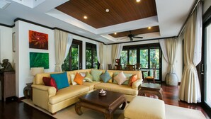 Living area - Katamanda Villa Chanti pool with gardens near Kata beach (Karon)