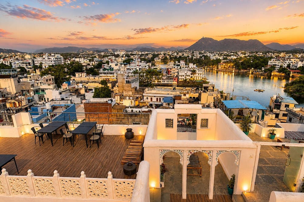 Amoraya — A Lake View Heritage Haveli (Old City Udaipur)