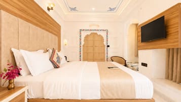Maharani Junior Suite