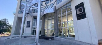 Lujoso departamento con vistas a la montaña