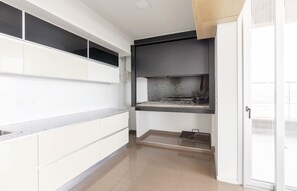 Interior - Moderno departamento con pileta, gimnasio y SUM (Mendoza)