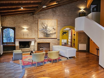 Salon
