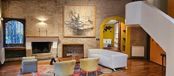 Espectacular casa en exclusivo  barrio privado