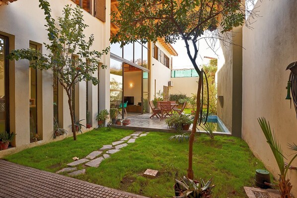 Outdoor dining - Espectacular casa cerca de Arístides Villanueva (Mendoza)