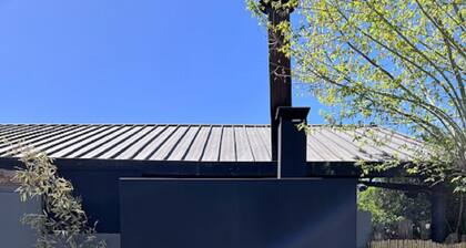 Amplia y luminosa casa con excelente ubicaciĂłn