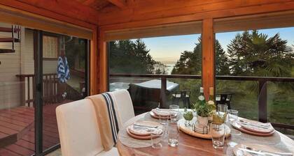 Dolphin House Oceanview Family Getaway
