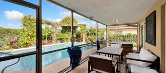 Stunning 3BR Home offers water view Minutes to the Beach