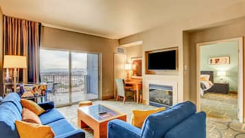 TV, fireplace, video games