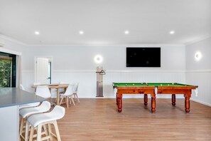 Spielezimmer