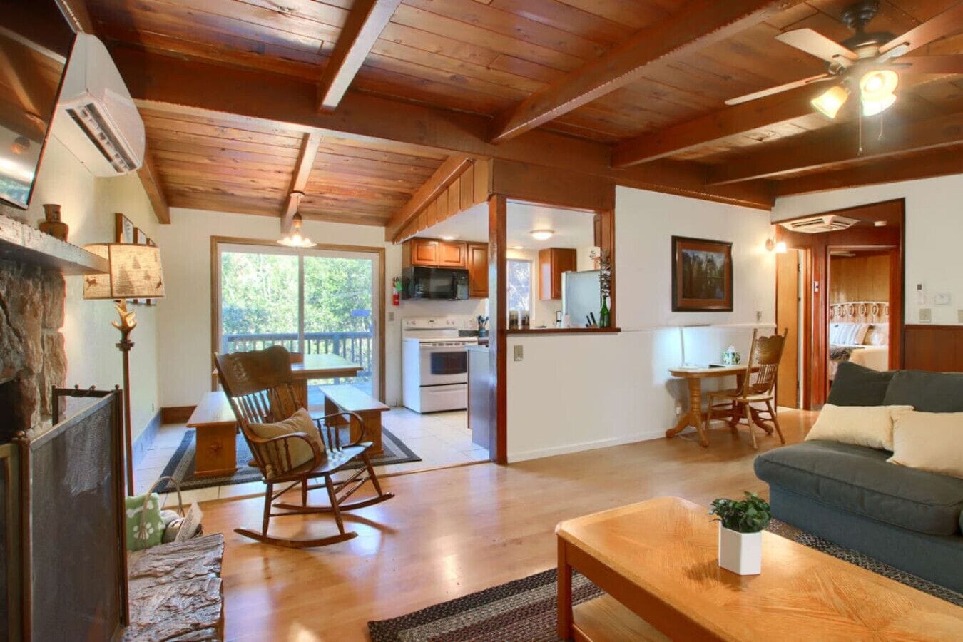 電視、壁爐、 辦公室