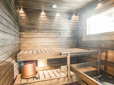Sauna. Sinisen tien helmi by Interhome