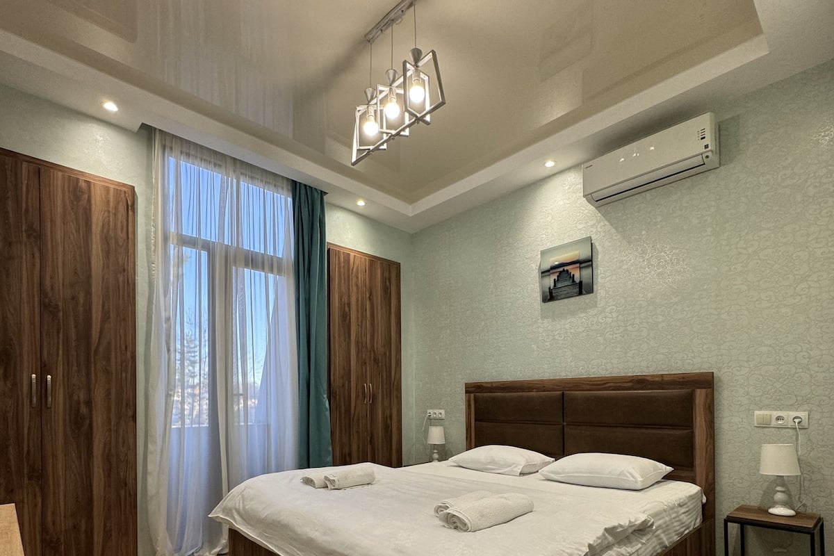 King Room | Geluiddichte muren, gratis wifi, beddengoed