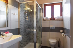 Douche, bidet