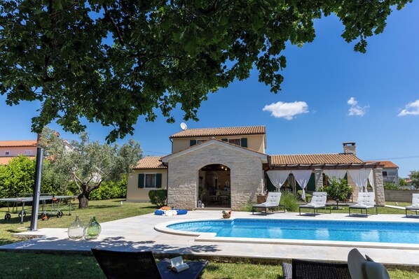 Piscina