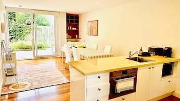 Microwave, oven, dishwasher