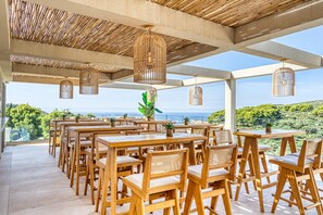 Exterior - Myzith Luxury Suites (Zakynthos)