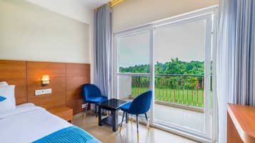 Deluxe Room | 1 bedroom, free WiFi