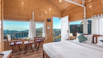 Standard Double Room | Free WiFi