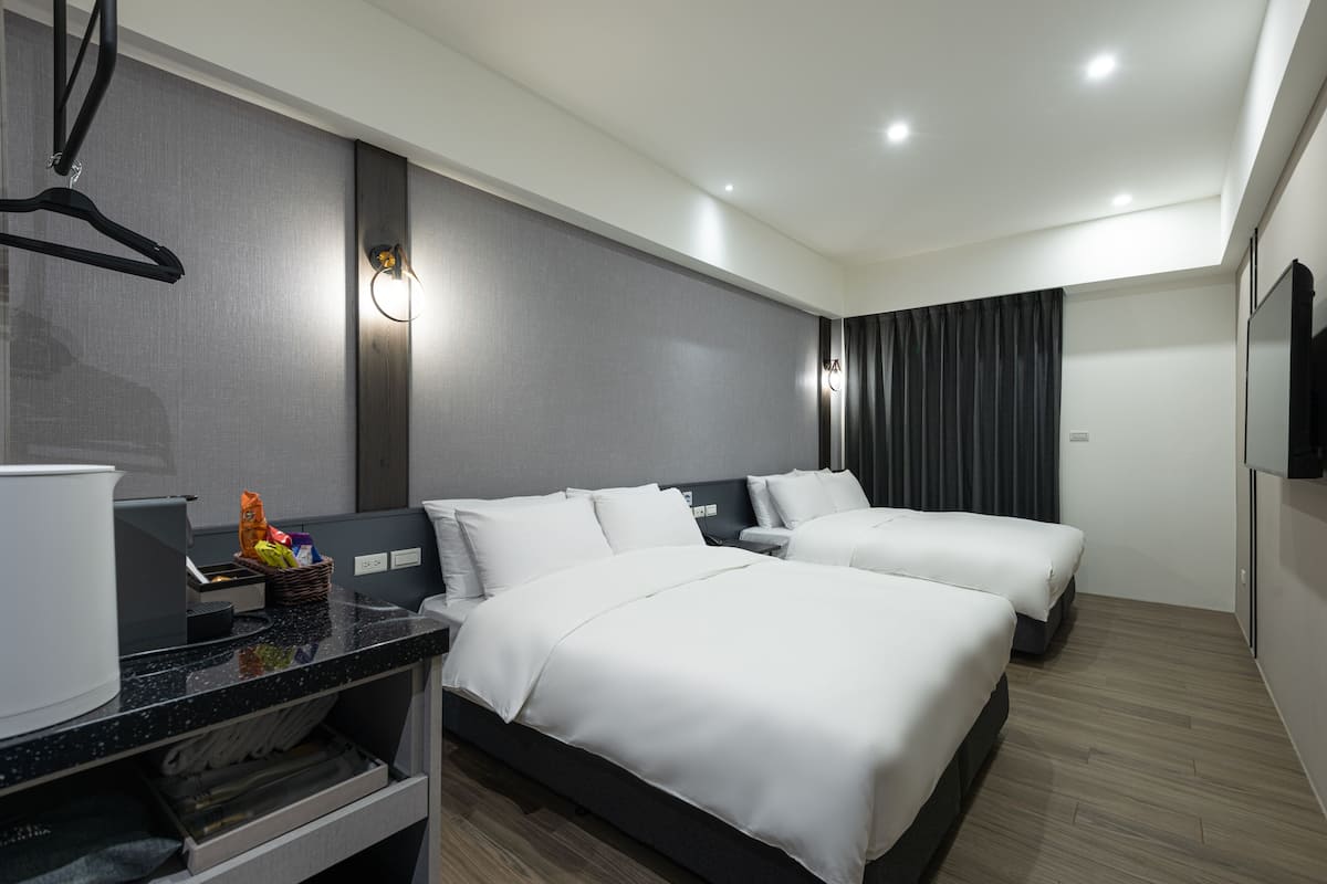 Superior Quadruple Room