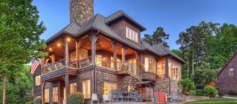 Lakefront, Spa, Dock+Beach, Game Room | Sunset Shores Resort: The Grand House