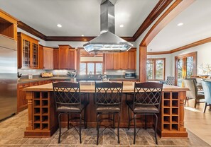 Fridge, microwave, oven, stovetop - Sunset Shores Resort by AvantStay | Private Beach (Mooresville)