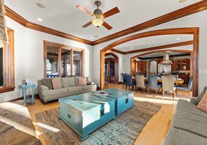 Smart TV, fireplace, video games, table tennis