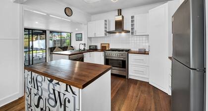 Long Island Beach House-gateway to Mornington Peninsalu! Walk to beach#Free WIFI